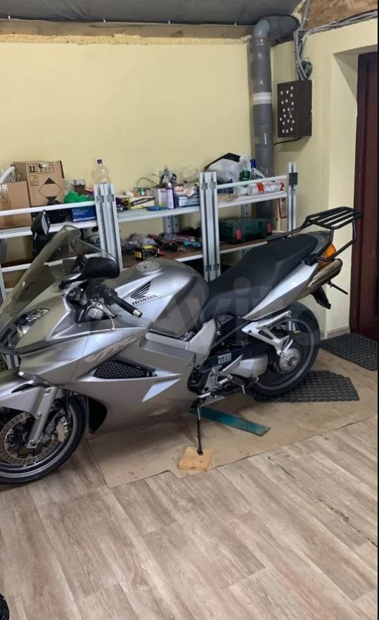Багажник для мотоцикла Honda VFR800 (RC46)
